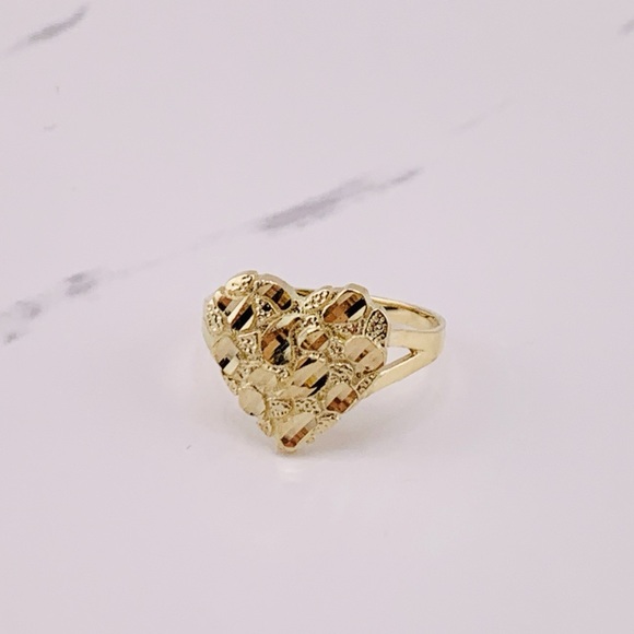 ❤️ 10k solid Gold Ring heart nugget ❤️ Size 6.5 - 10.5 - Picture 2 of 3